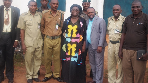 Dr. Uju Agomoh with Prison Staff and other Guest after the Drug Programme at Obubura Prisons